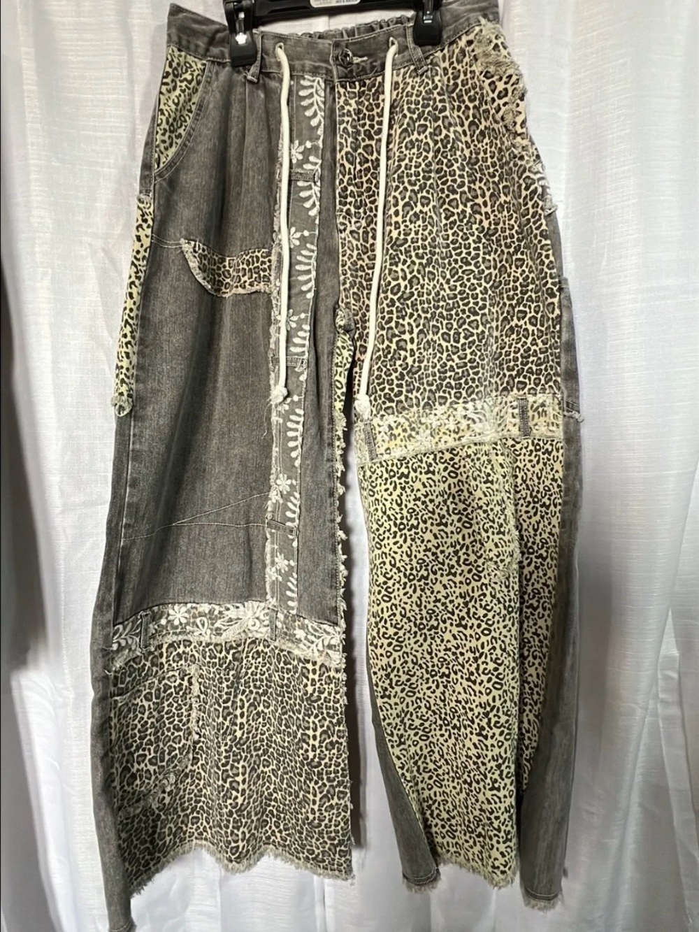 POL Leopard Patchwork Wide-Leg Pants - Olive & Tan - Picture 2 of 4